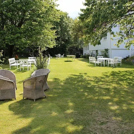Large House With Private Dock In Blindleia * Lillesand