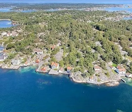 Large House With Private Dock In Blindleia * Lillesand